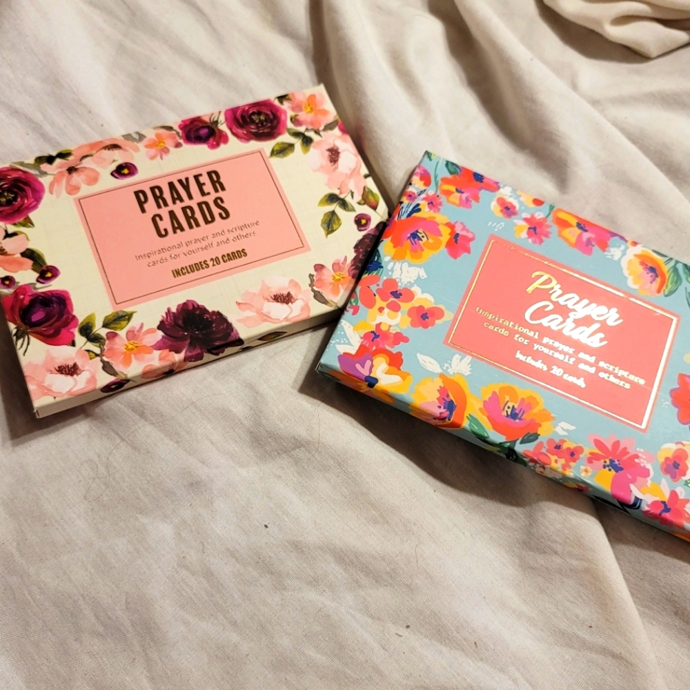 NIB SET OF 2 PRAYER CARDS PRAYER CIRCLE BIBLE STUDY GRATITUDE MEDITATION YOGA